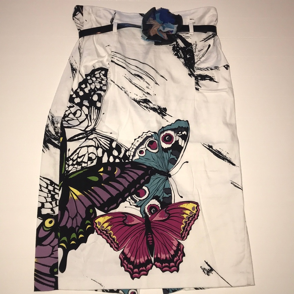Pencil skirt